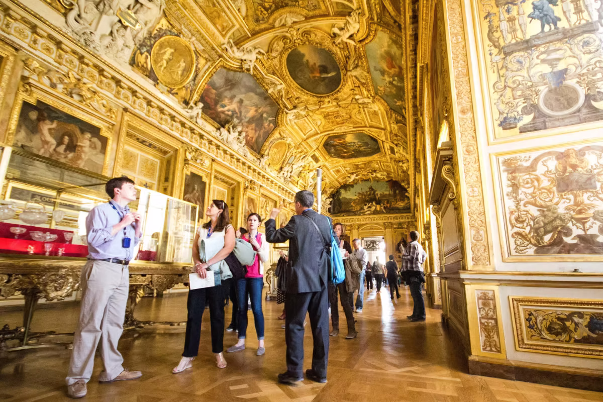 Louvre Private Guided Tour